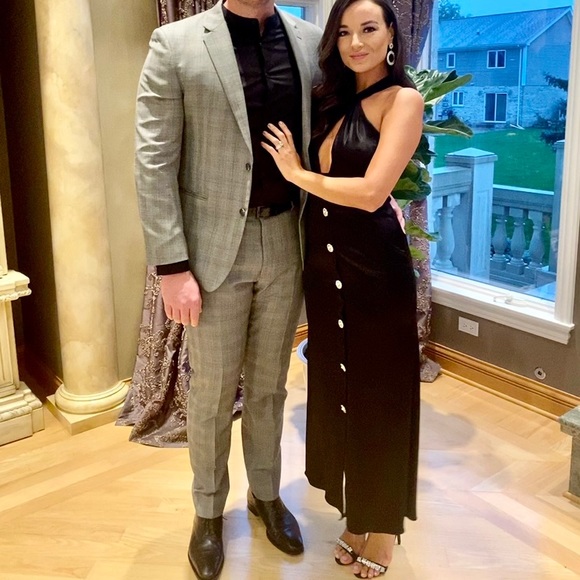 Beautiful satin black midi with crystal buttons. - Picture 2 of 6